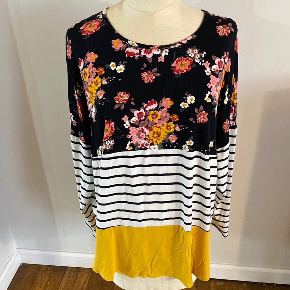 3X Yellow and Black Long Sleeve Boxy Blouse